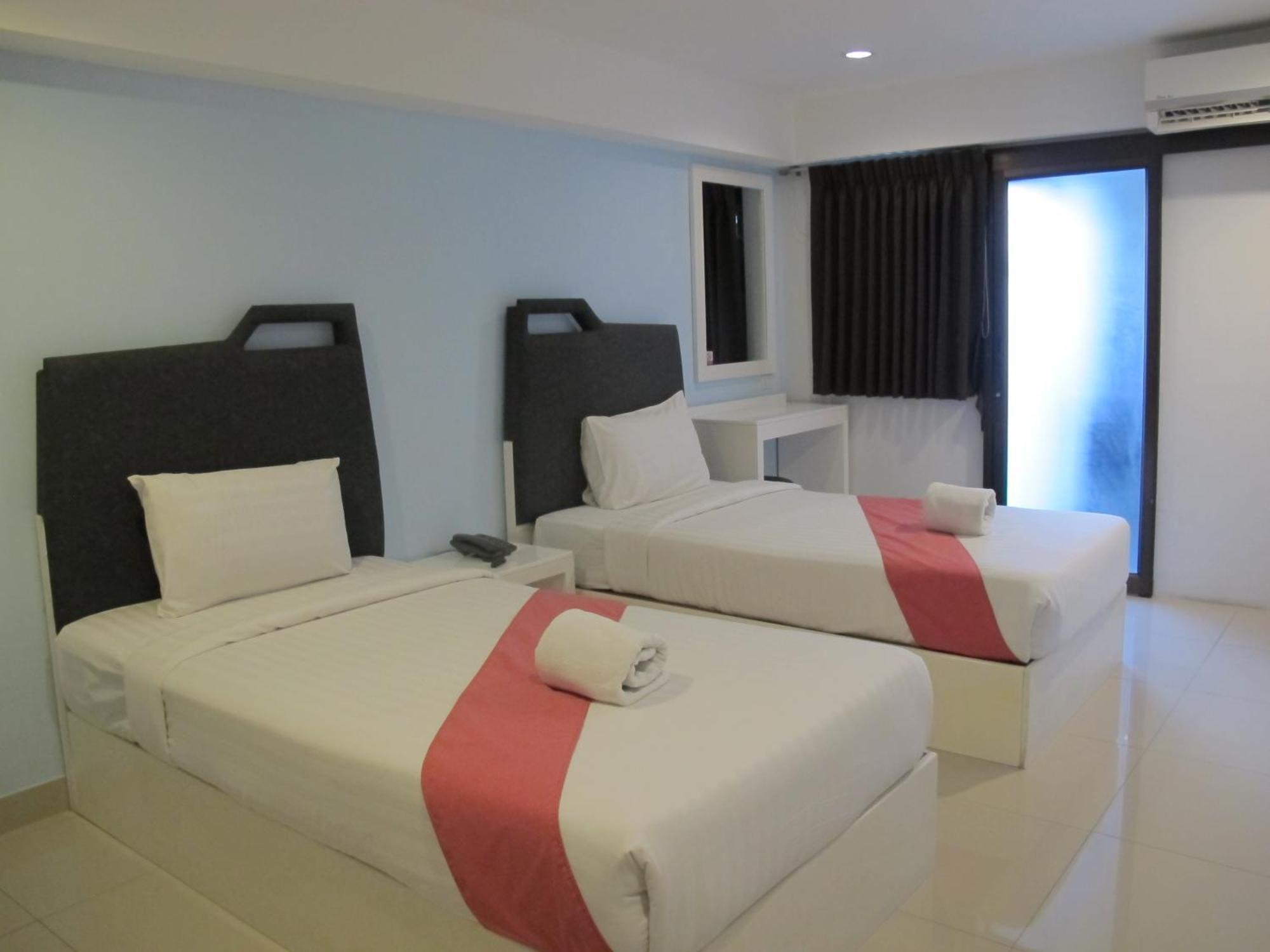 Sunny Residence Bangkok Luaran gambar