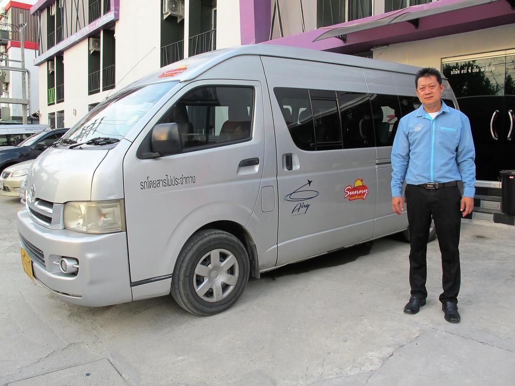 Sunny Residence Bangkok Luaran gambar